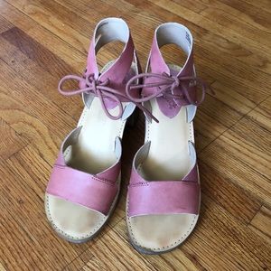 Latigo ‘Vela’ Sandal